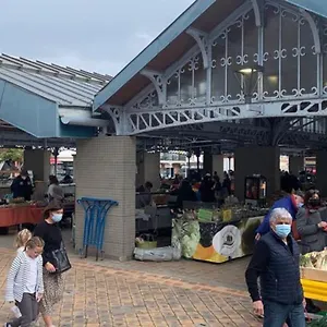 t2-les-arcades.midi-pyreneeshotels.com/